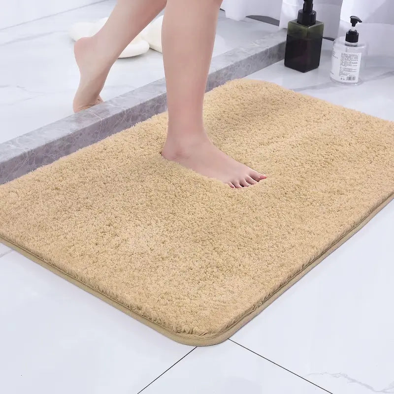 Tapis de bain absorbant à poils longs – Essuyage doux