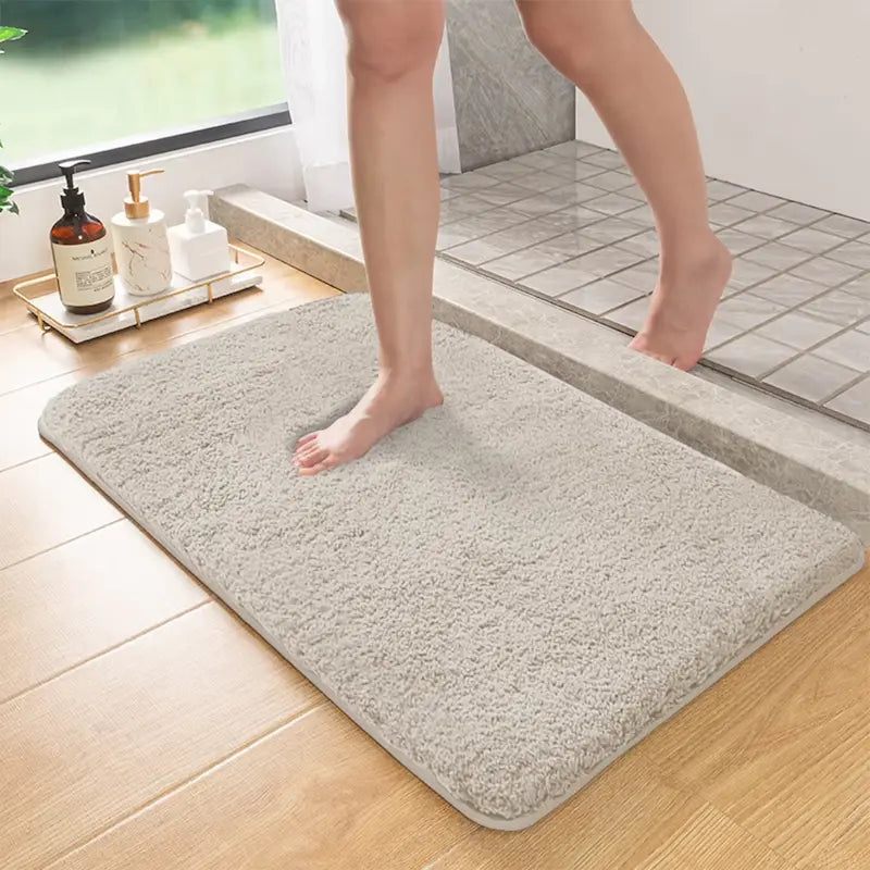 Tapis de bain absorbant à poils longs – Essuyage doux